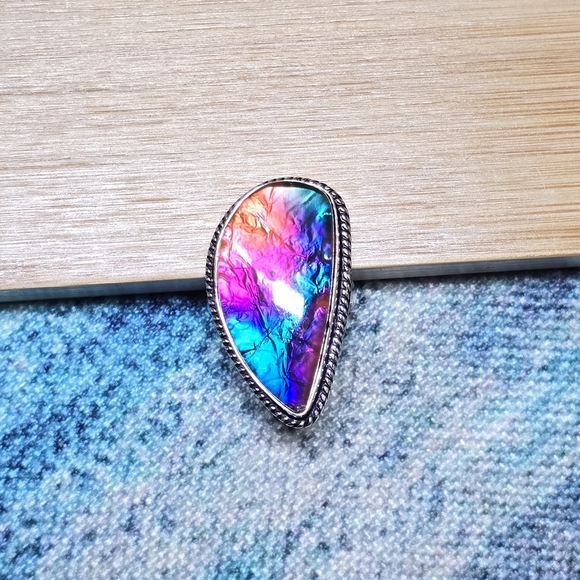 ❌SOLD❌️Dichroic Glass Art Ring Size 7.5 Hand Crafted 925 Sterling Silver Overlay - Picture 3 of 9
